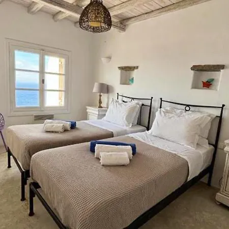 Hotel White Rock &