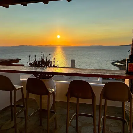 Hotel White Rock & Houlakia (Mykonos)