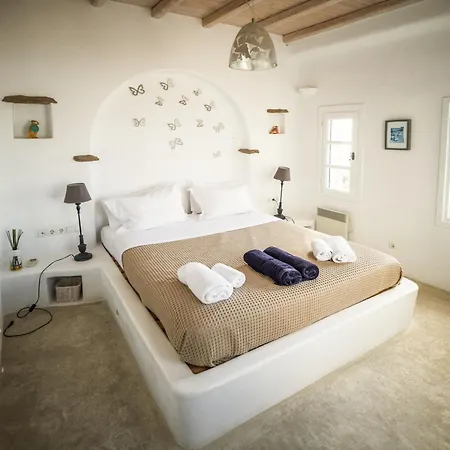 White Rock & Houlakia (Mykonos)