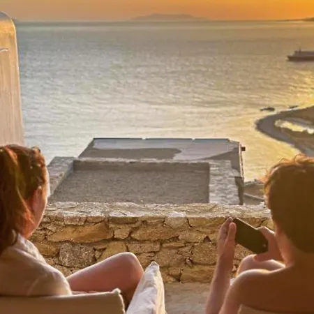 White Rock & Hotel *