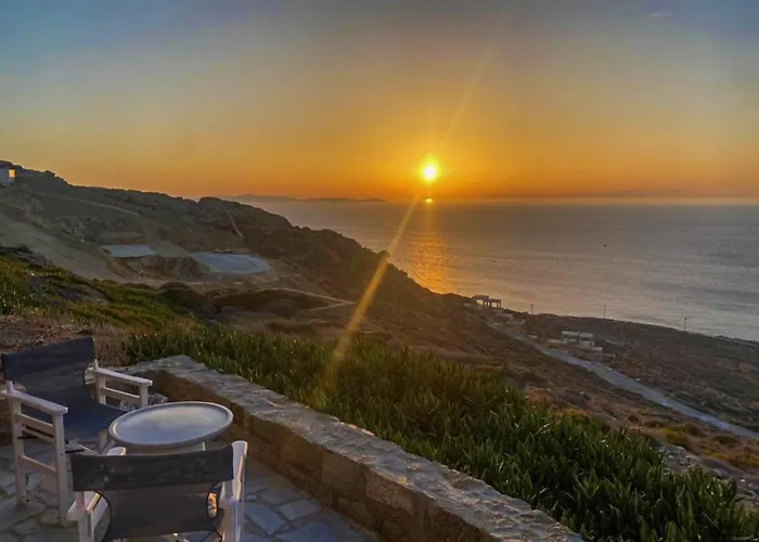 White Rock & Houlakia (Mykonos)